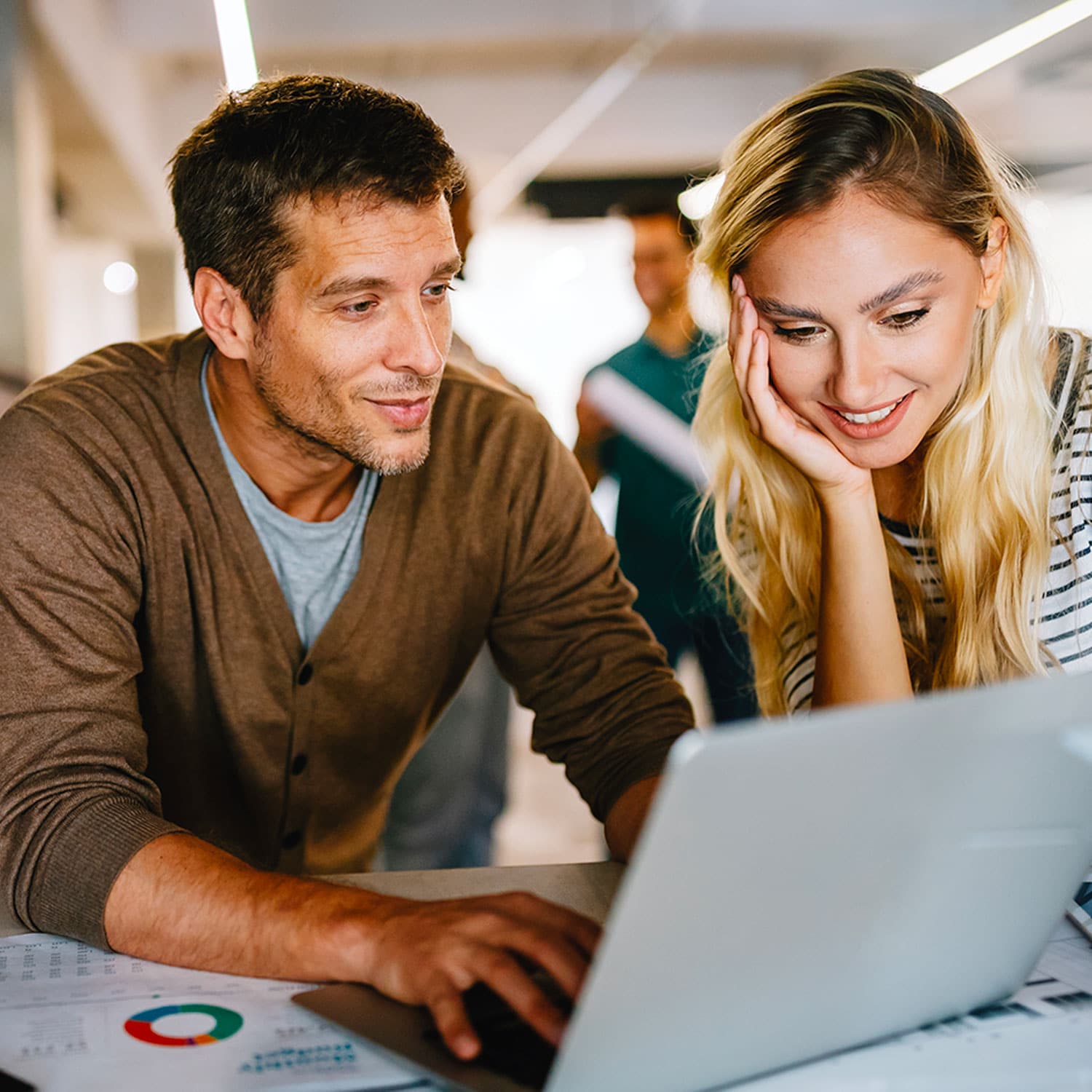 Vous les aidez à renforcer leur positionnement